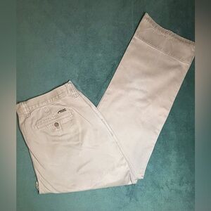 Mountain Khakis Tan Chinos Versatile Lightweight, Size: 40”W x 32”L (5236)